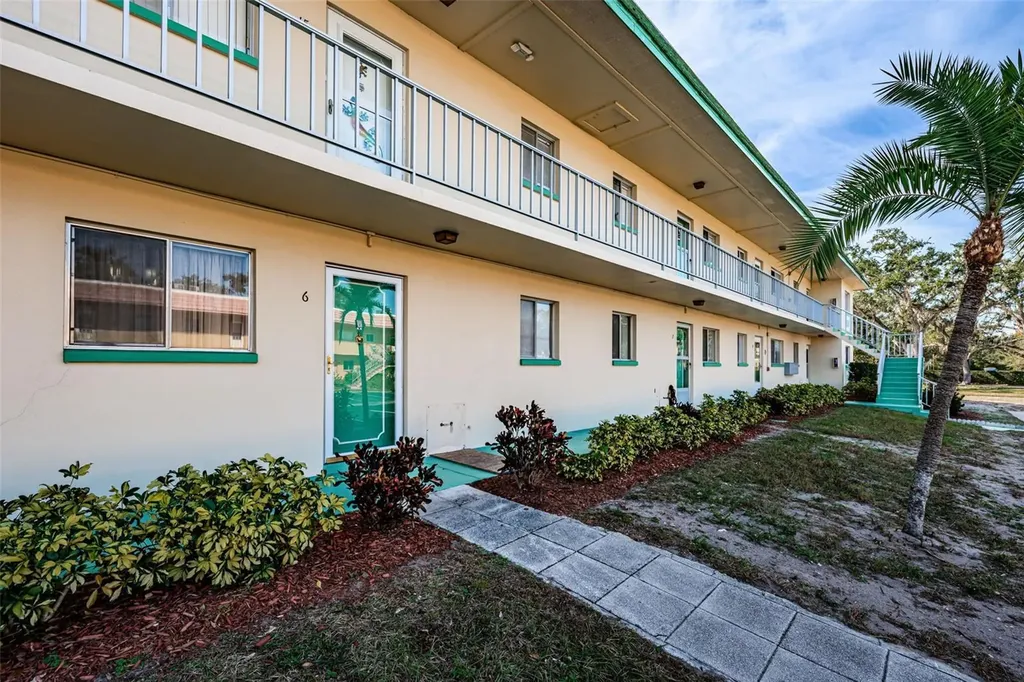2001 Greenbriar Boulevard Clearwater FL 33763