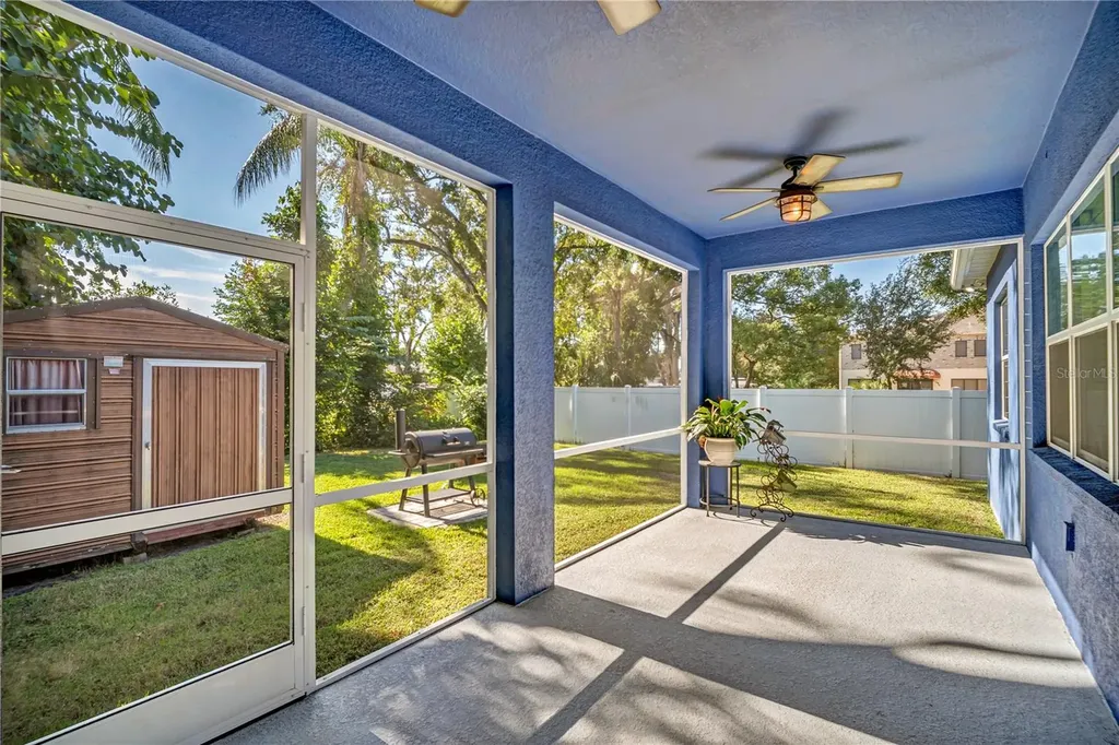2806 W Saint Isabel Street Tampa FL 33607