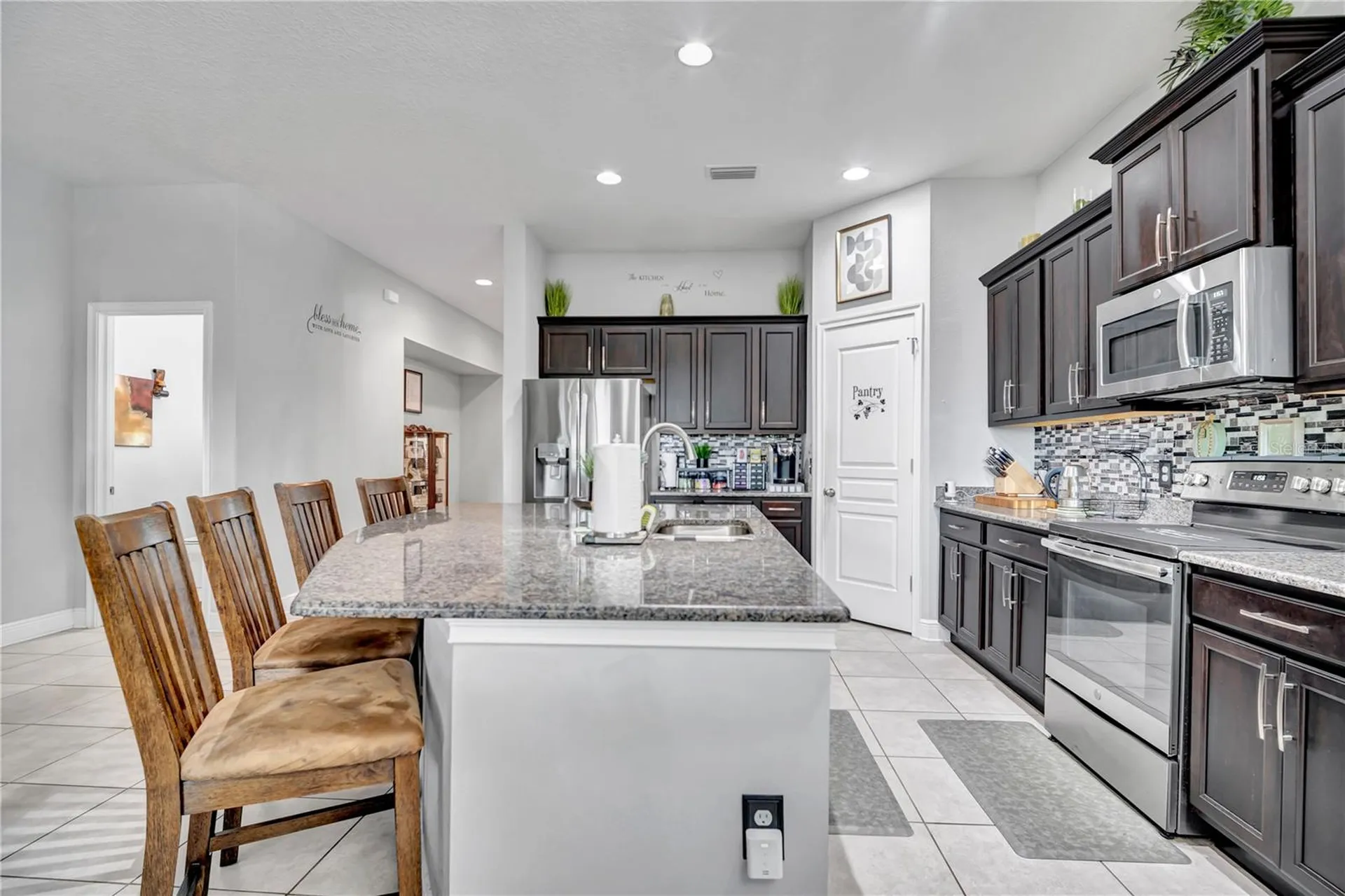 2806 W Saint Isabel Street Tampa FL 33607