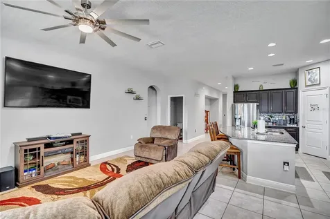 2806 W Saint Isabel Street Tampa FL 33607