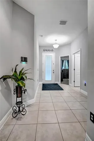 2806 W Saint Isabel Street Tampa FL 33607