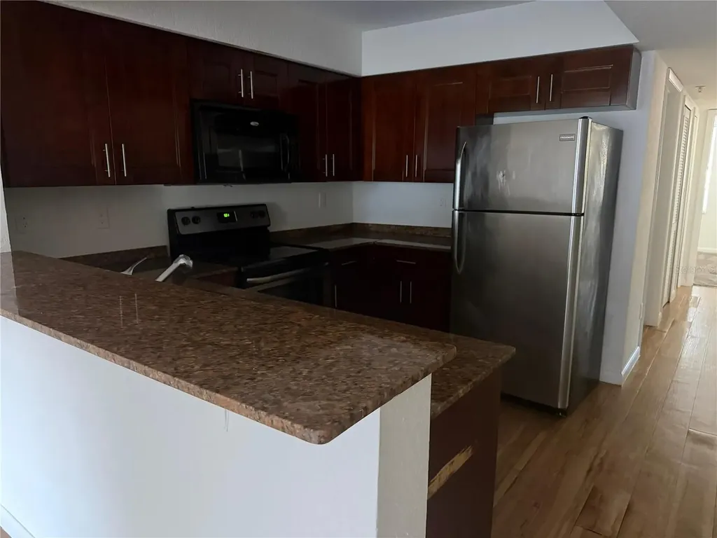 2323 Mccoy Road Orlando FL 32809