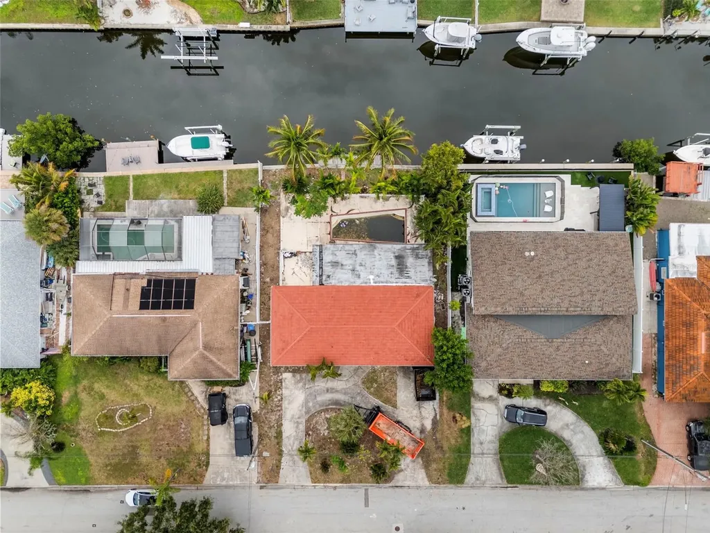 9570 Sun Isle Drive NE St Petersburg FL 33702