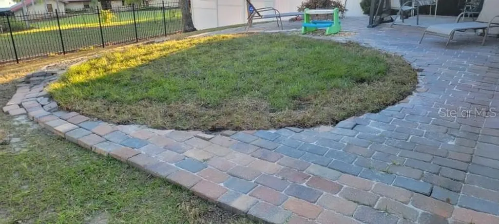 1758 Dunedin Drive Tavares FL 32778