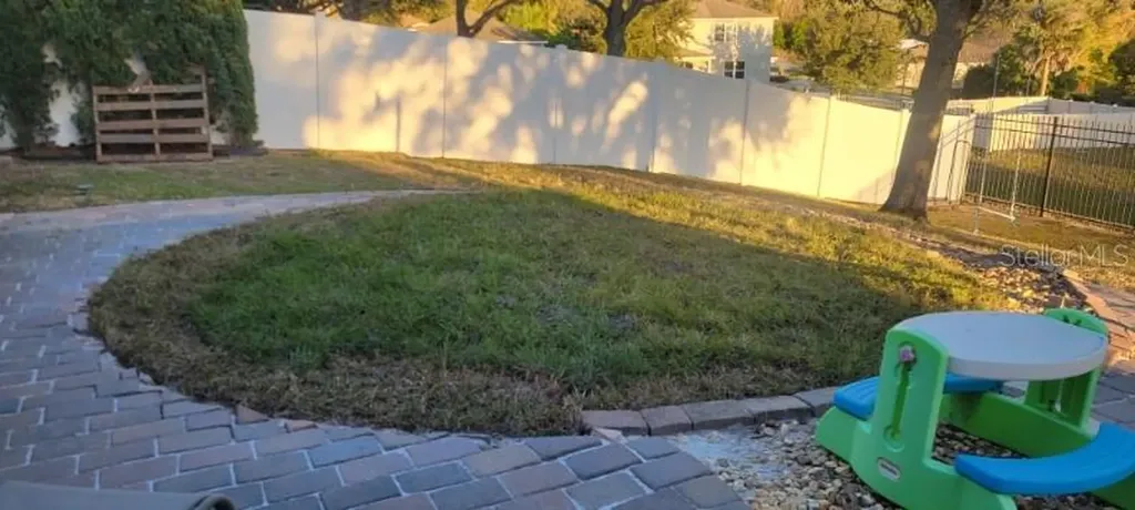 1758 Dunedin Drive Tavares FL 32778
