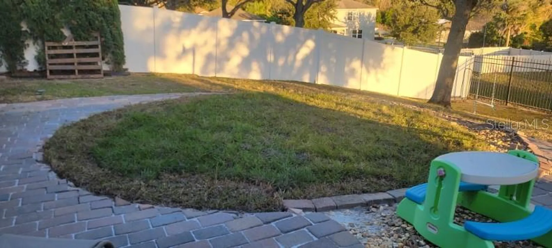 1758 Dunedin Drive Tavares FL 32778