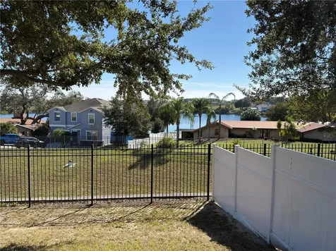 1758 Dunedin Drive Tavares FL 32778