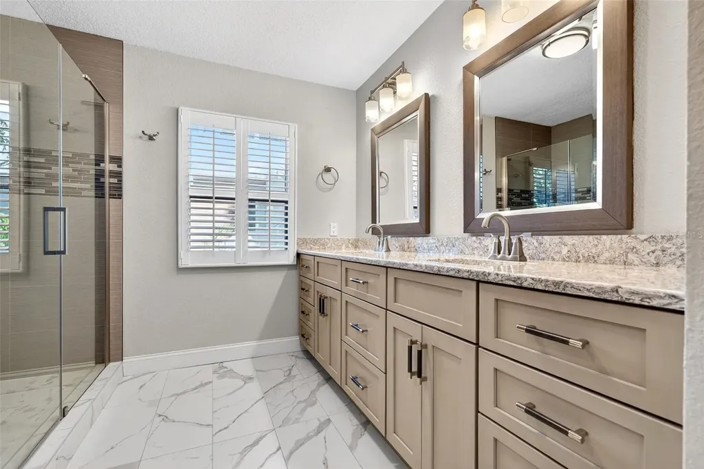 562 Ranger Lane Longboat Key FL 34228