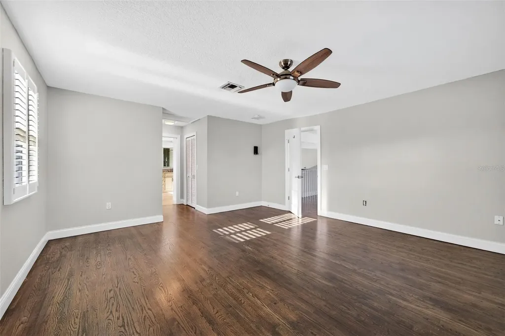 562 Ranger Lane Longboat Key FL 34228