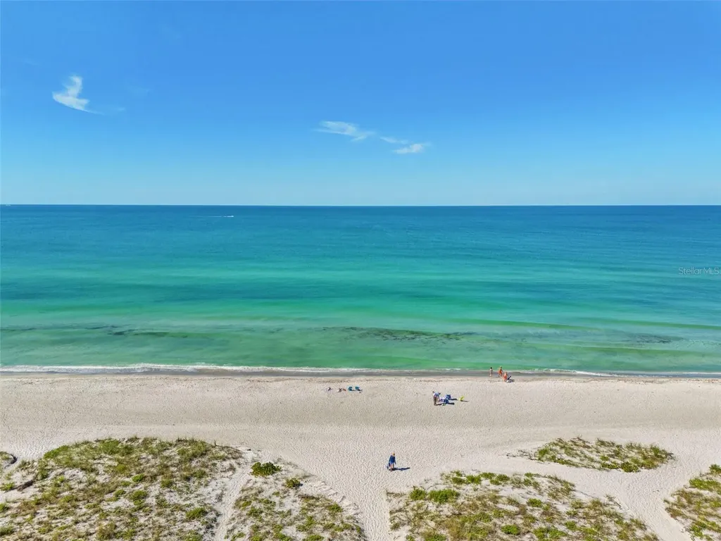 562 Ranger Lane Longboat Key FL 34228