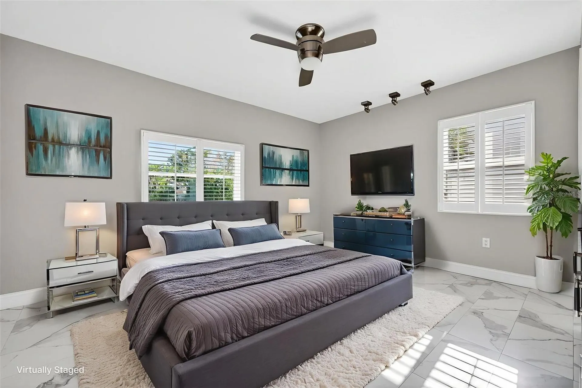 562 Ranger Lane Longboat Key FL 34228
