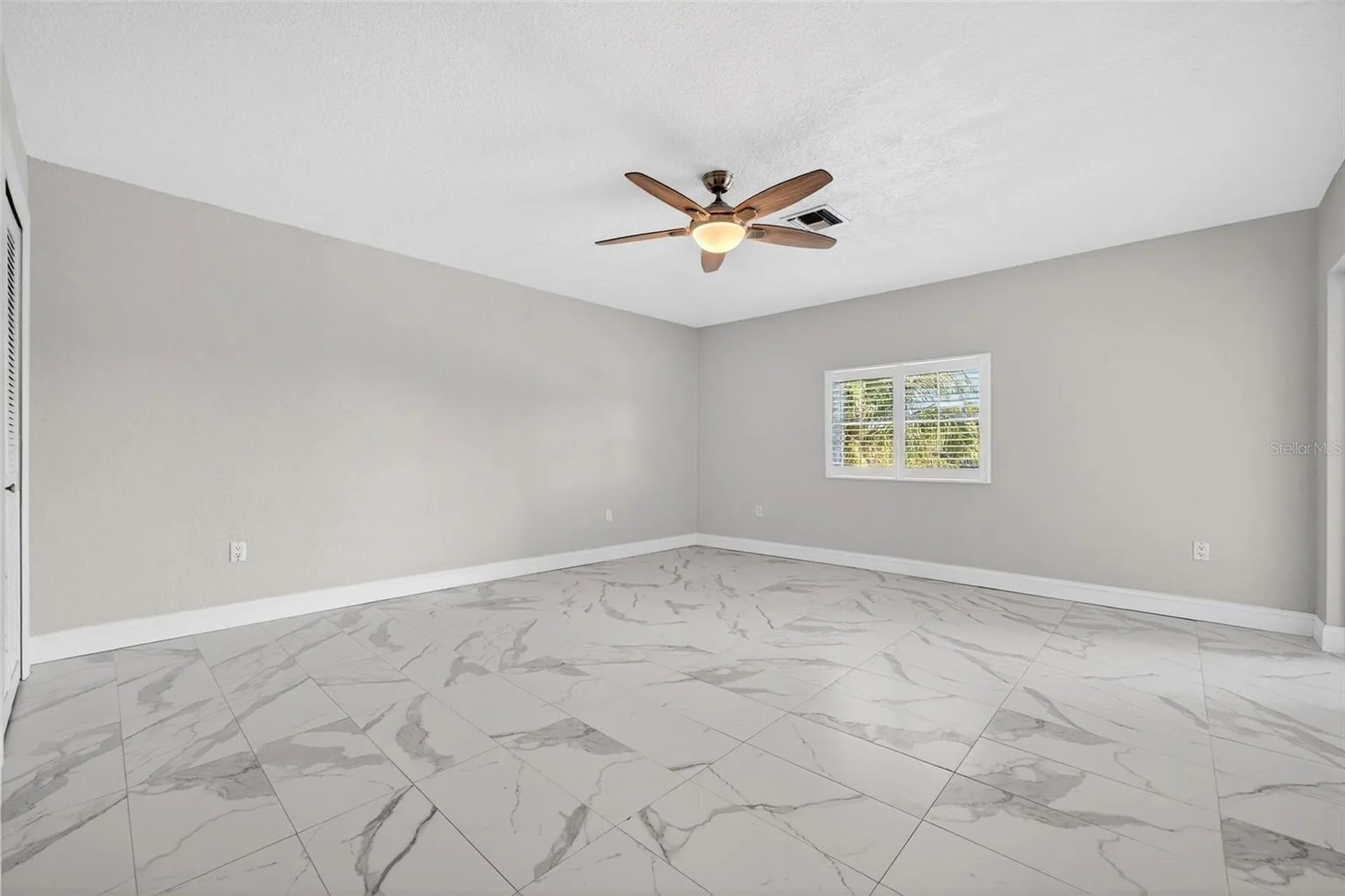 562 Ranger Lane Longboat Key FL 34228