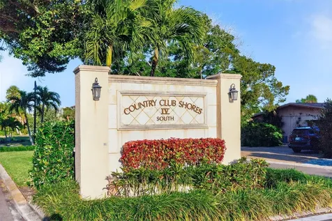 562 Ranger Lane Longboat Key FL 34228