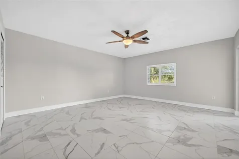 562 Ranger Lane Longboat Key FL 34228