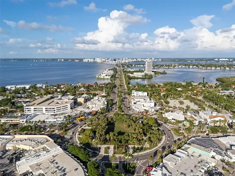 562 Ranger Lane Longboat Key FL 34228
