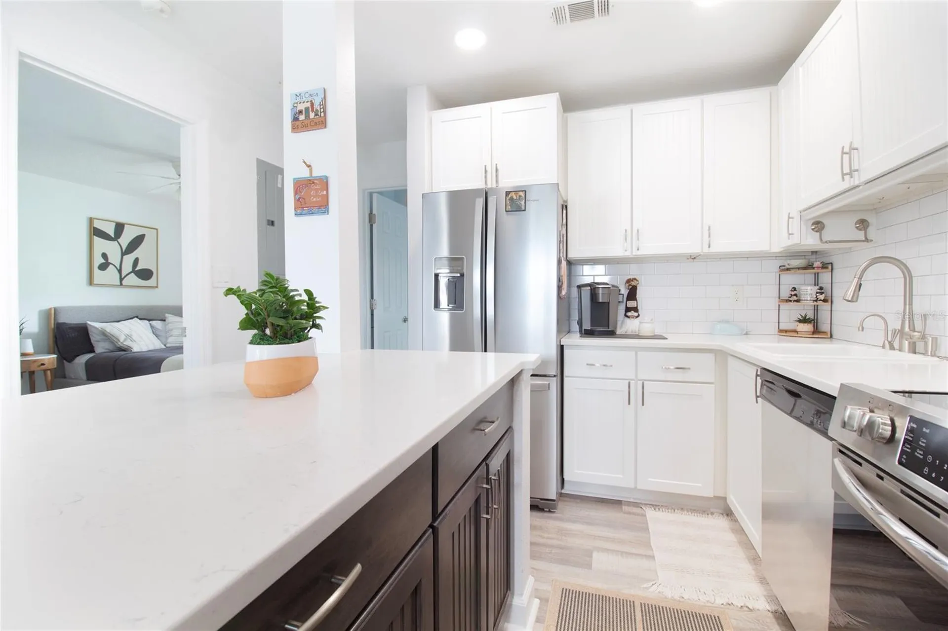 5129 SE Salmon Drive SE St Petersburg FL 33705