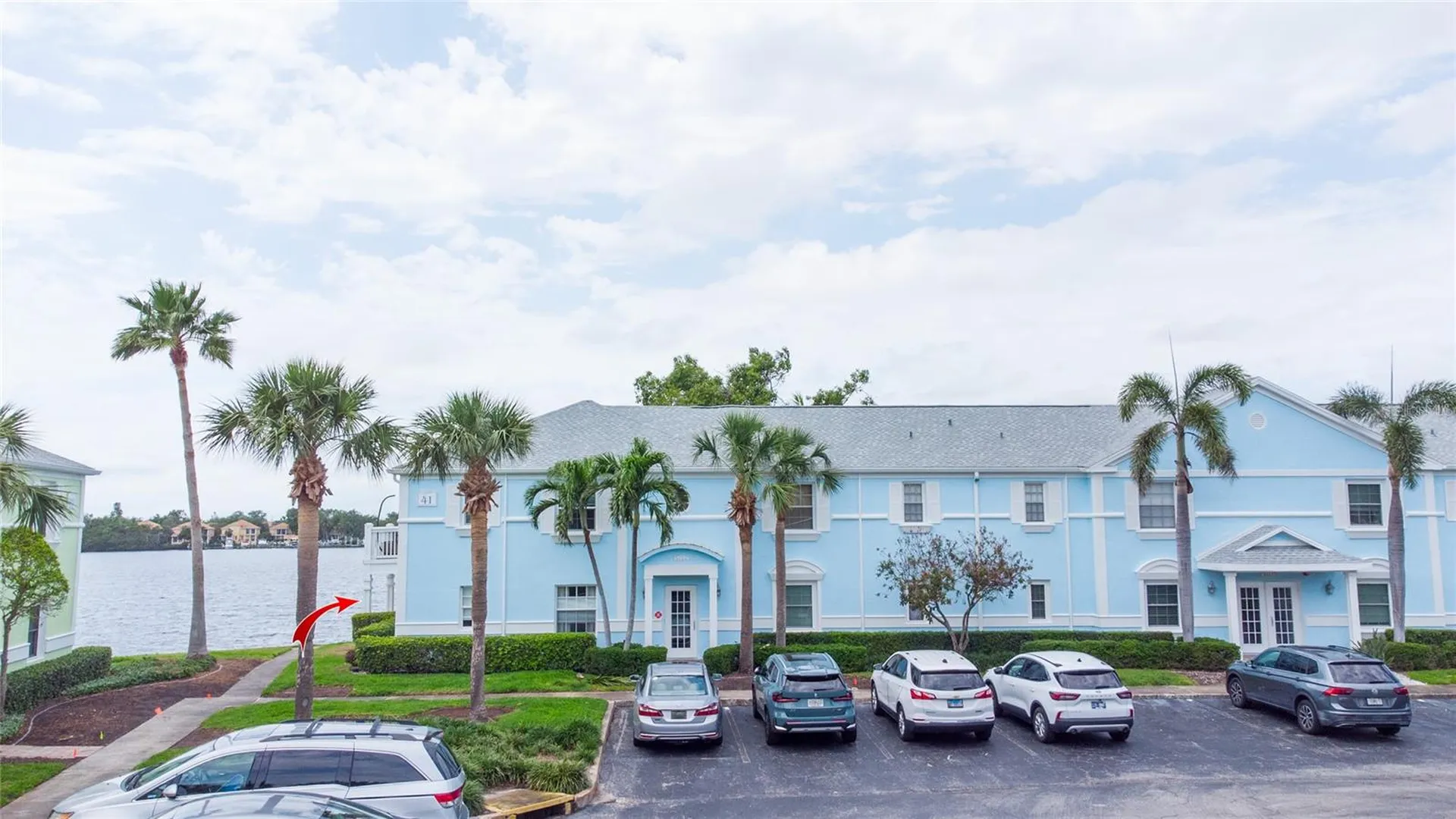 5129 SE Salmon Drive SE St Petersburg FL 33705