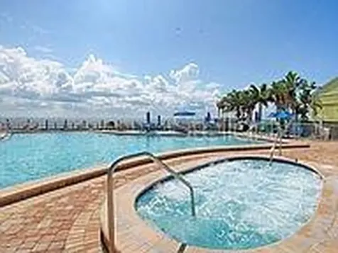 5129 SE Salmon Drive SE St Petersburg FL 33705