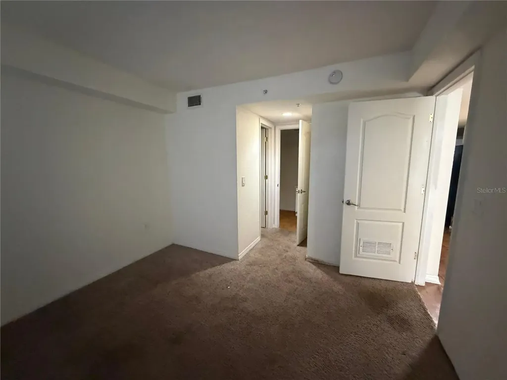 2323 Mccoy Road Orlando FL 32809