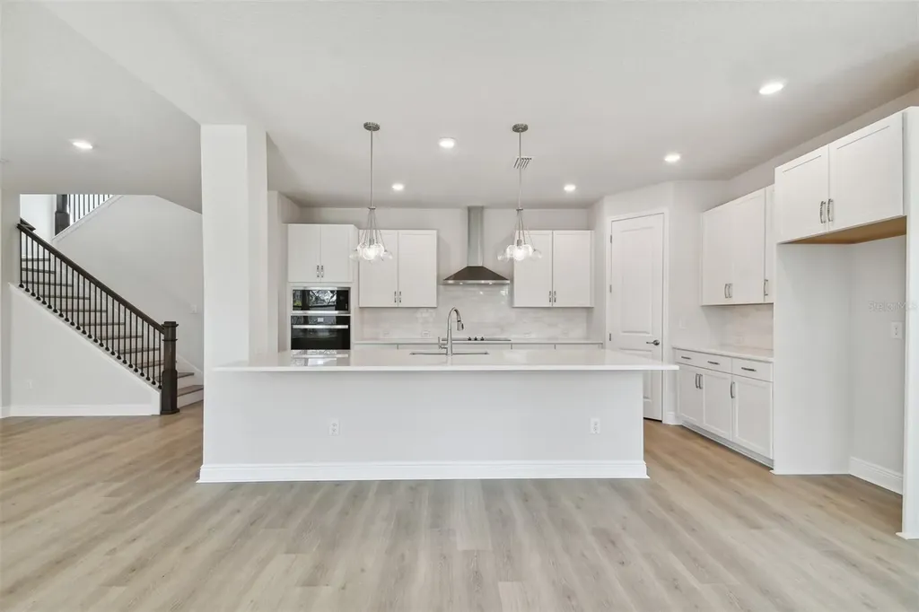 4008 W Lemon Street Tampa FL 33609