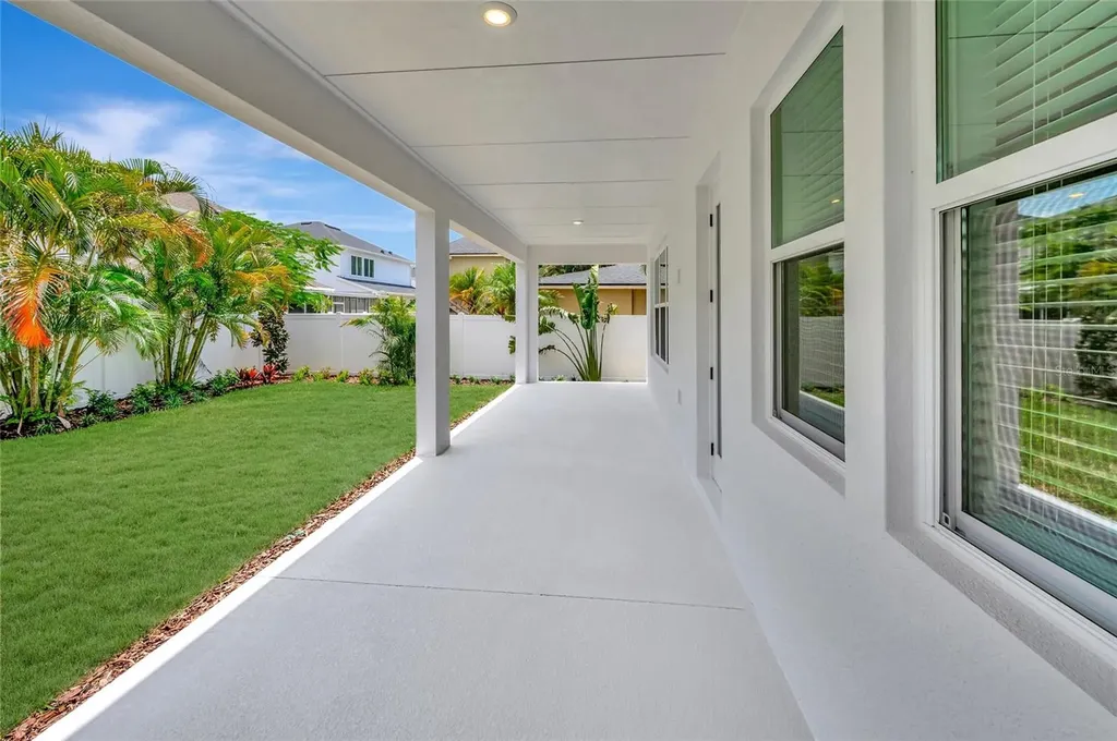 4008 W Lemon Street Tampa FL 33609