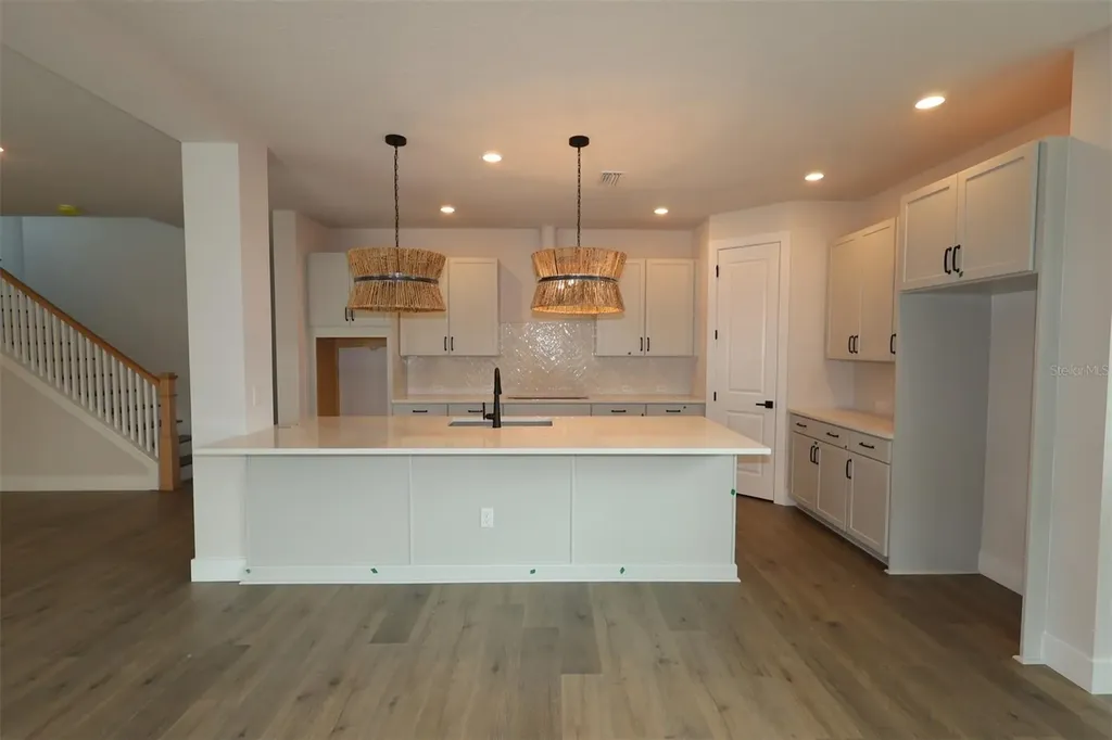 4008 W Lemon Street Tampa FL 33609