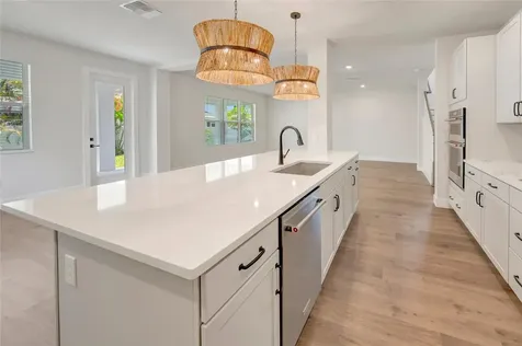 4008 W Lemon Street Tampa FL 33609