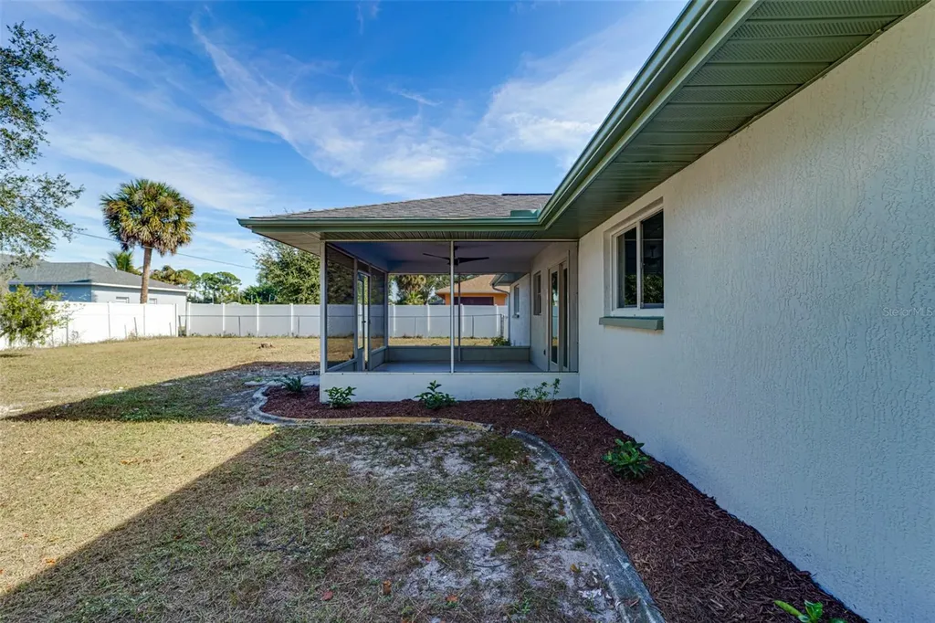 4464 Wabasso Avenue North Port FL 34287