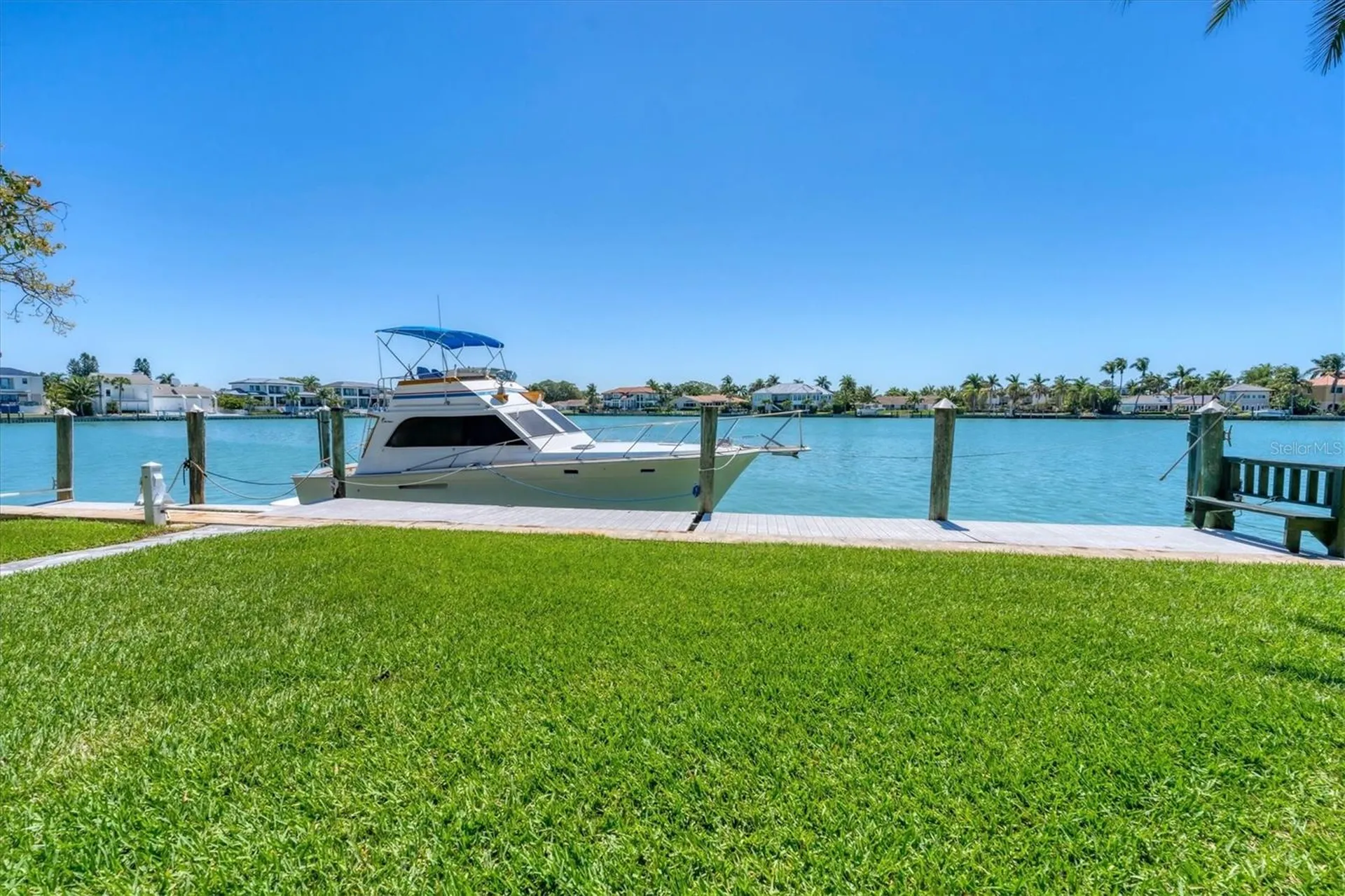 102 Seagull Lane Sarasota FL 34236