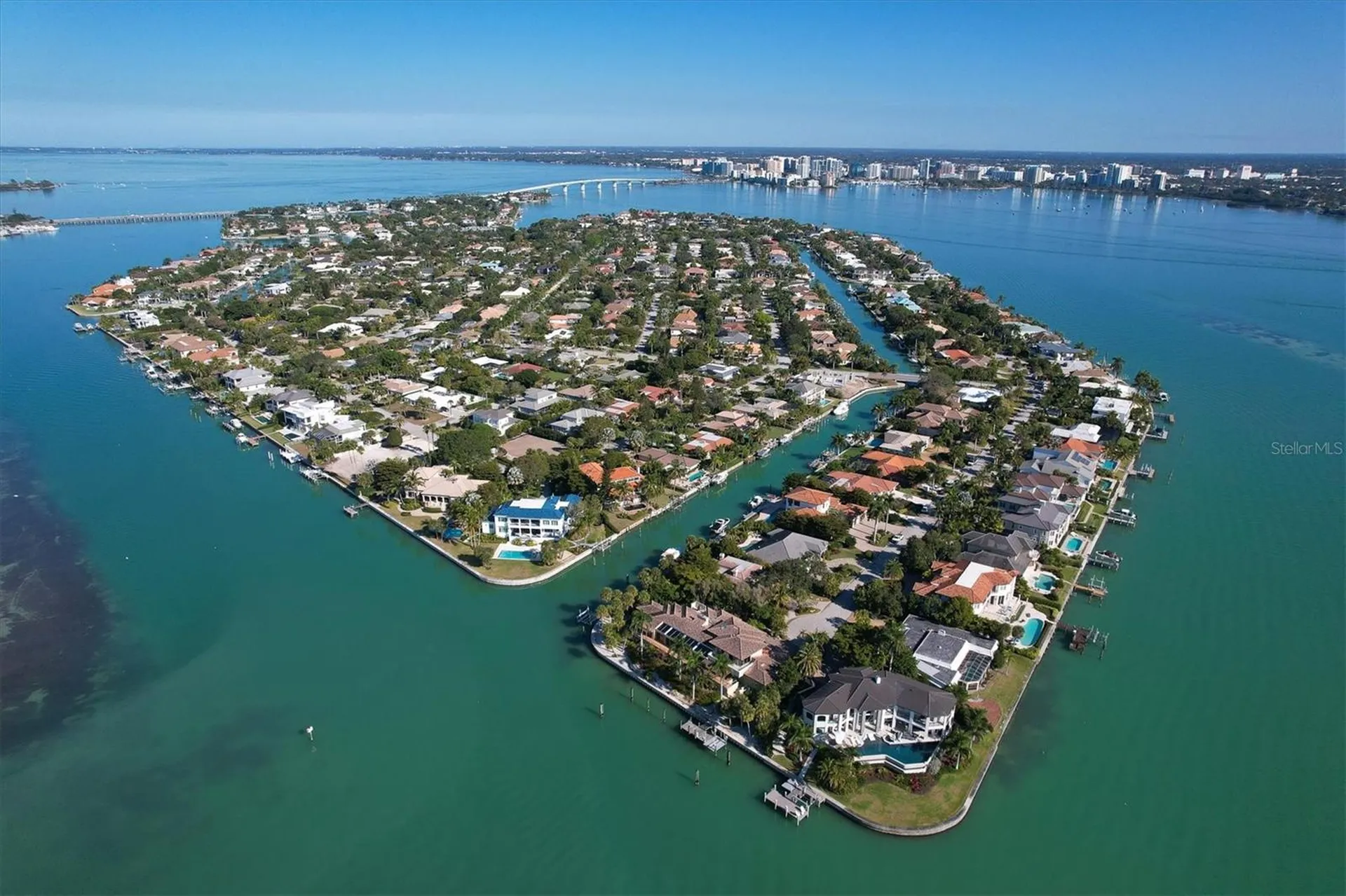 102 Seagull Lane Sarasota FL 34236