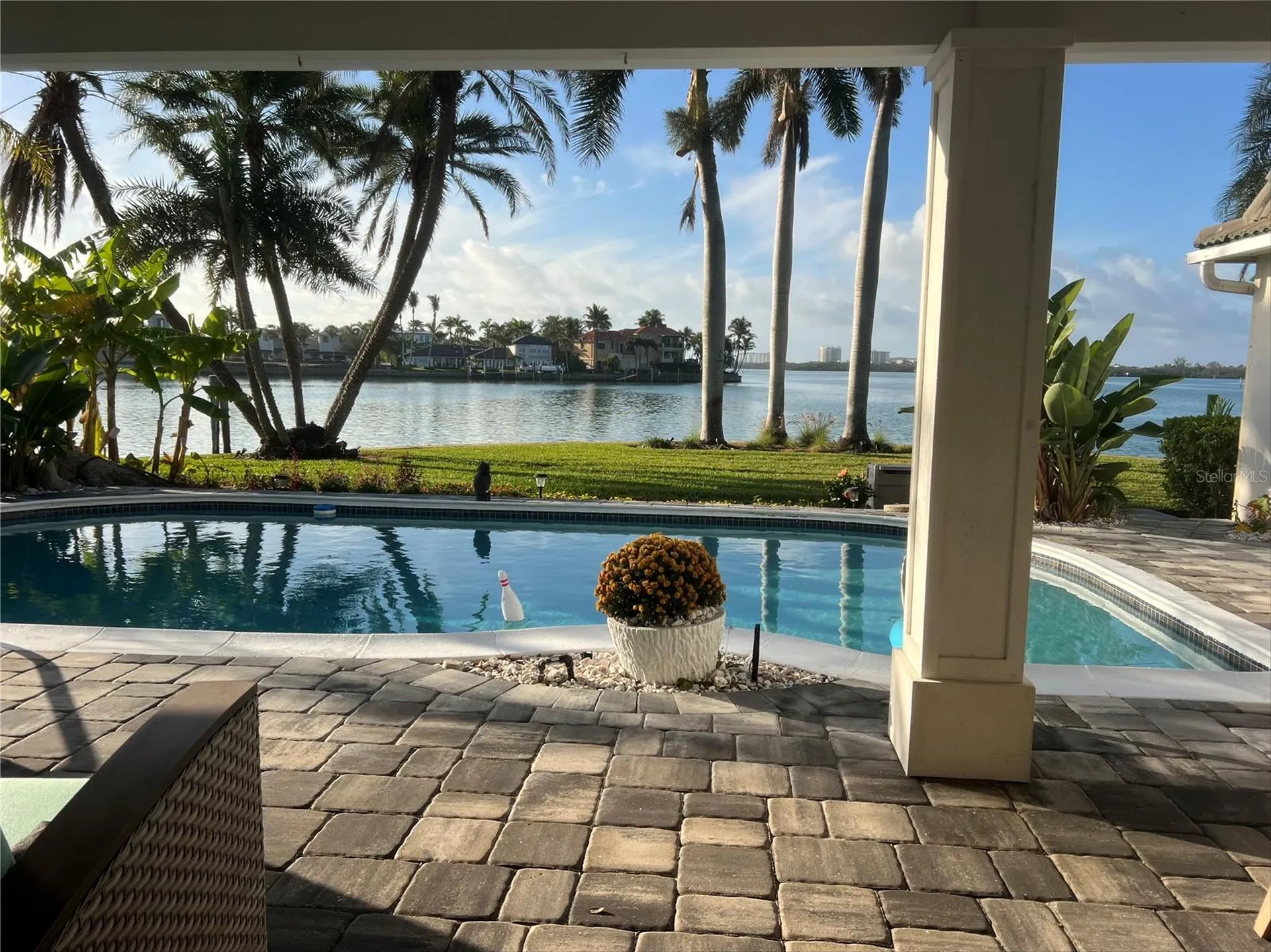 102 Seagull Lane Sarasota FL 34236