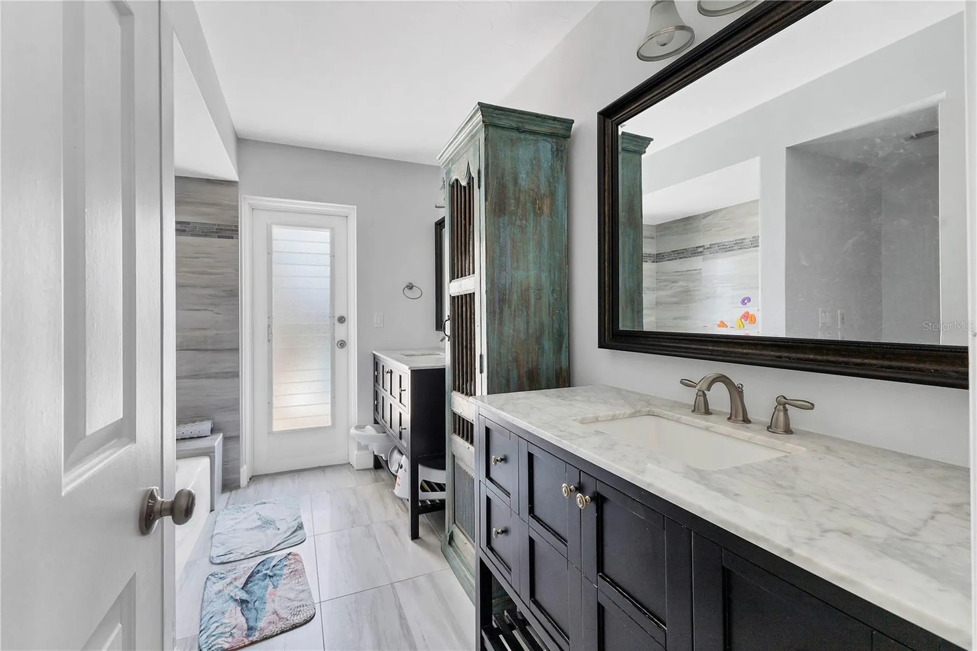 102 Seagull Lane Sarasota FL 34236
