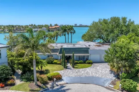 102 Seagull Lane Sarasota FL 34236