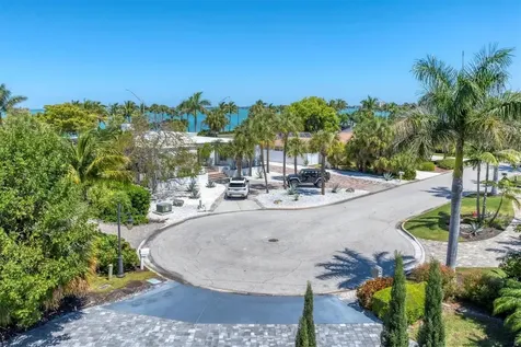 102 Seagull Lane Sarasota FL 34236