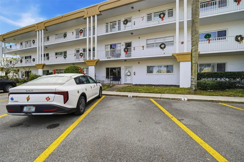 2431 Canadian Way Clearwater FL 33763
