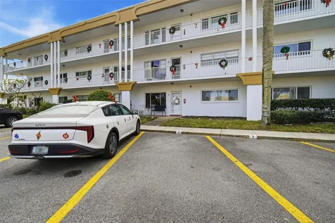 2431 Canadian Way Clearwater FL 33763