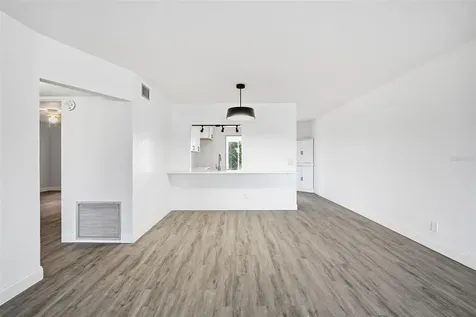 2431 Canadian Way Clearwater FL 33763