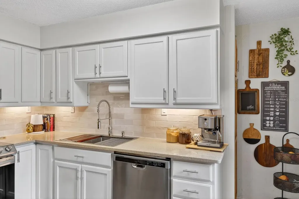 3525 NW 22nd Terrace Gainesville FL 32605