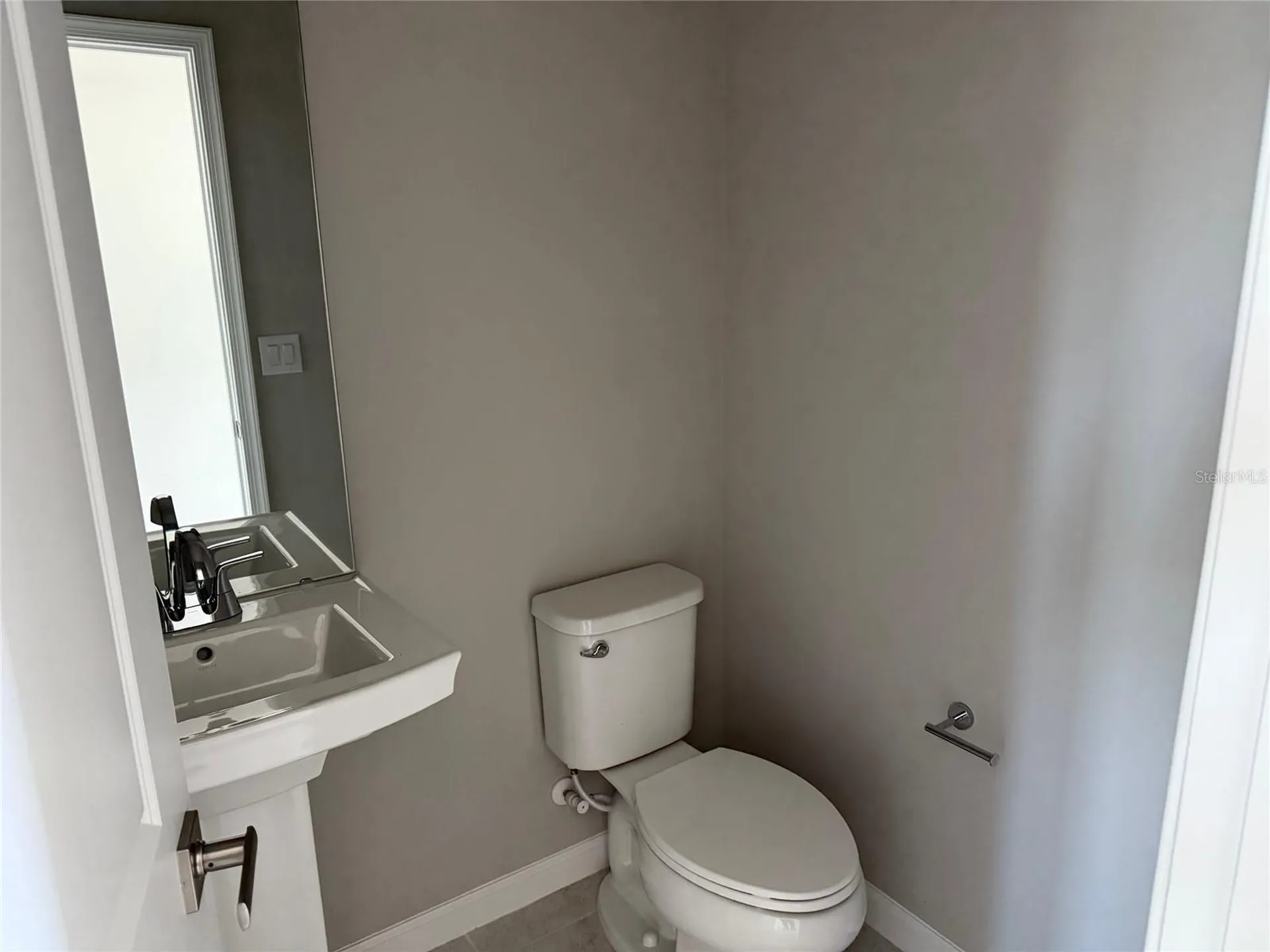 1200 Port Blue Way Lady Lake FL 32159