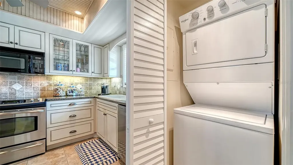 1564 Stickney Point Road Sarasota FL 34231