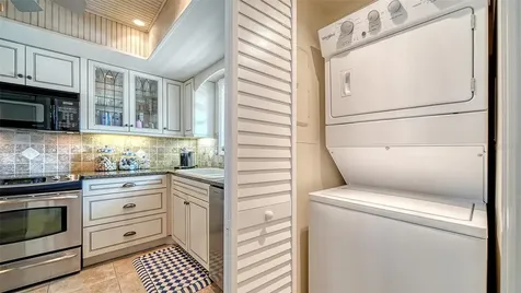 1564 Stickney Point Road Sarasota FL 34231