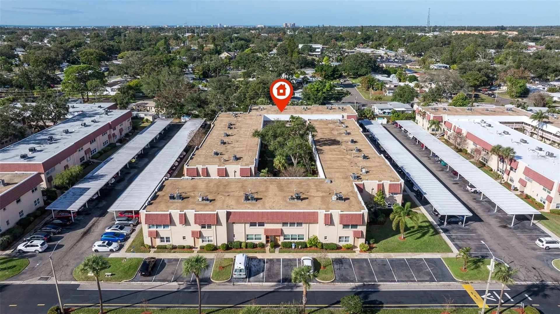 10035 63rd Avenue N St Petersburg FL 33708