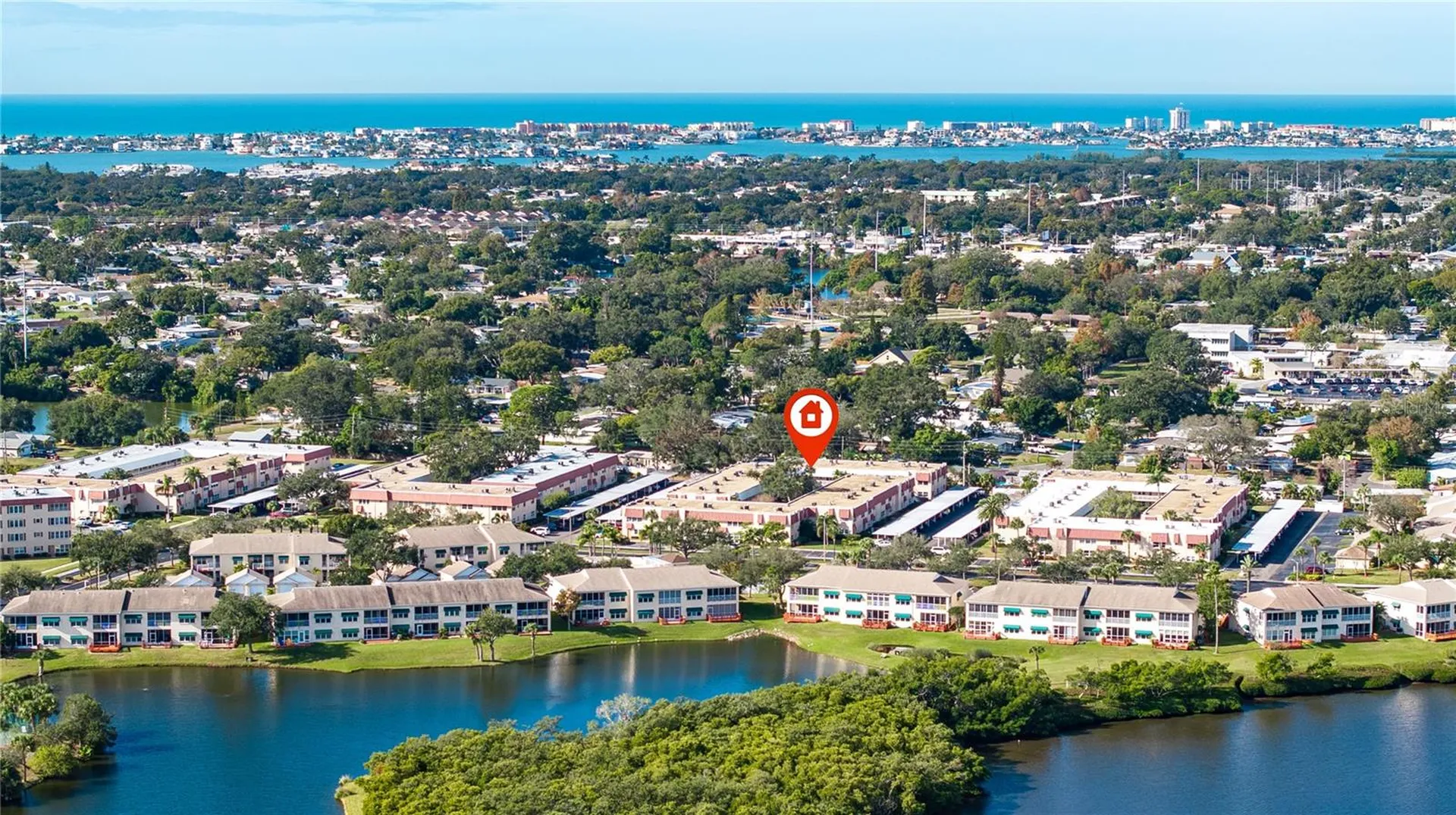 10035 63rd Avenue N St Petersburg FL 33708