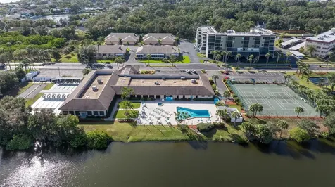 10035 63rd Avenue N St Petersburg FL 33708