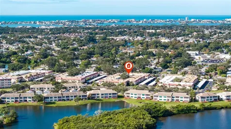10035 63rd Avenue N St Petersburg FL 33708