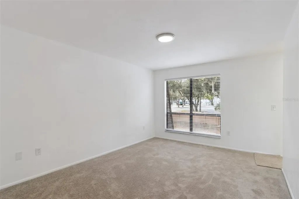 1836 N Crystal Lake Drive Lakeland FL 33801