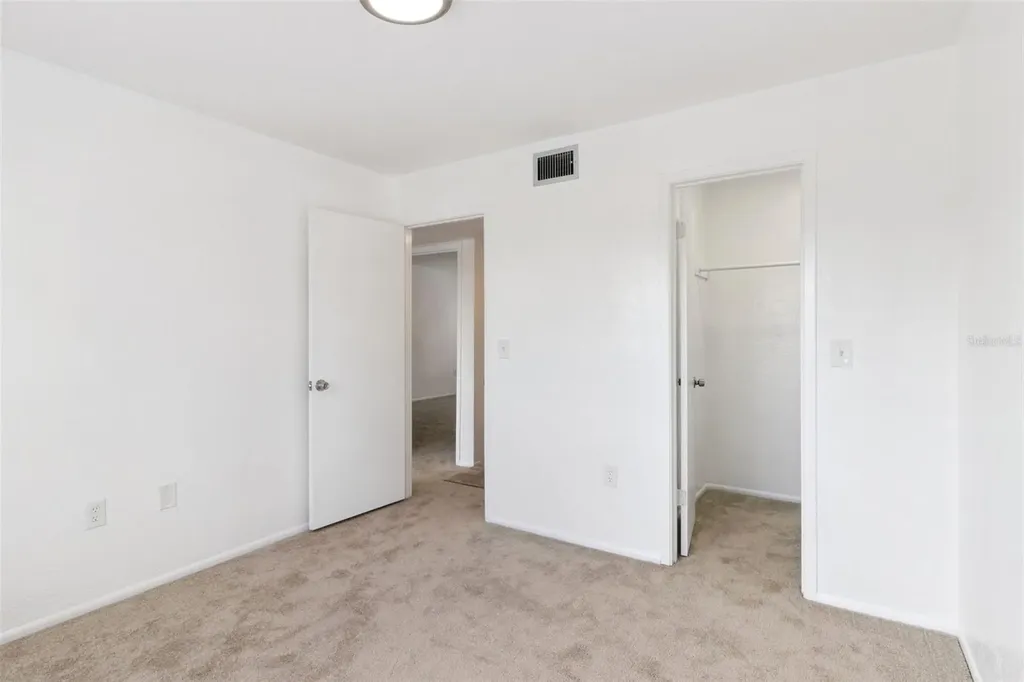 1836 N Crystal Lake Drive Lakeland FL 33801