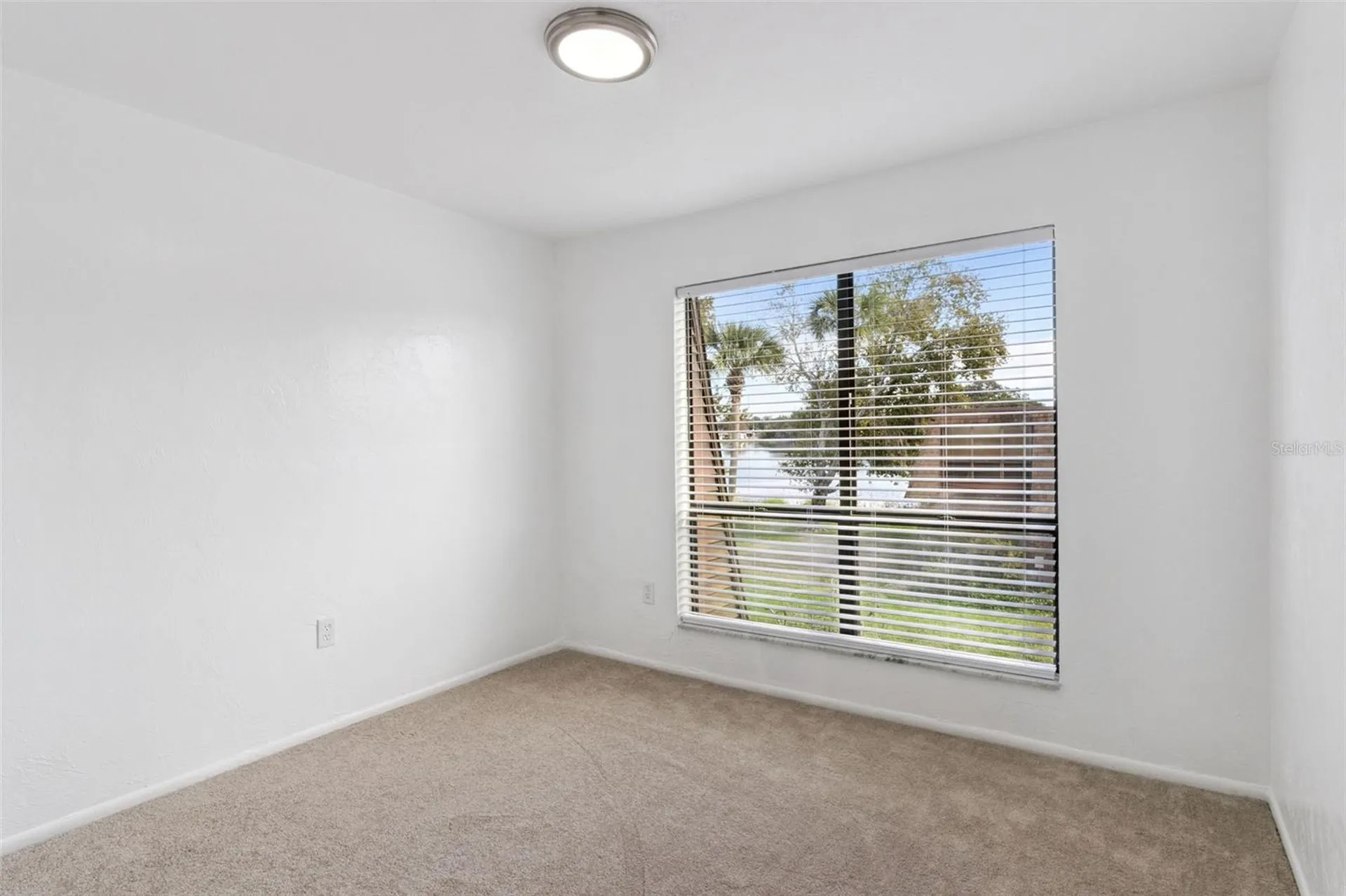 1836 N Crystal Lake Drive Lakeland FL 33801
