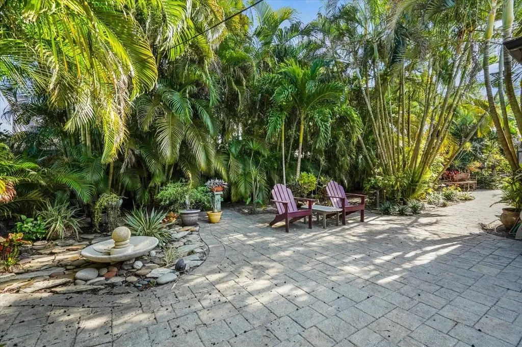 2814 47th Street S Gulfport FL 33711