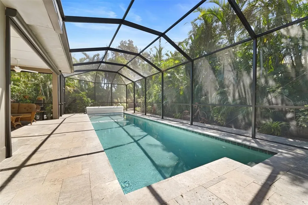 2814 47th Street S Gulfport FL 33711